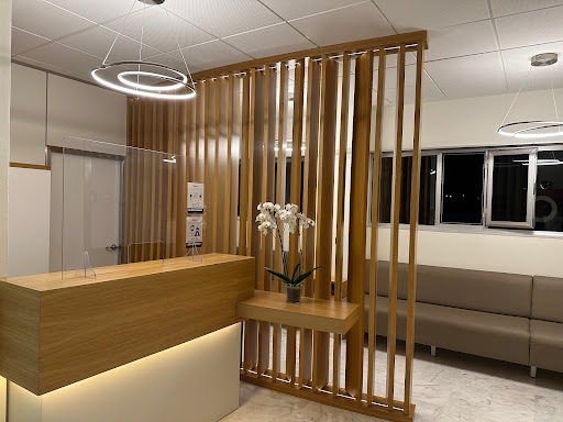 Clínica Dental Dra Rueda en Tomares, Sevilla