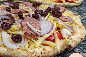 Vero Pizza & Cucina image