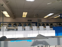 Jeanies Coin Laundry - Photo 3 - Car repair in Panama City, FL, Panama City