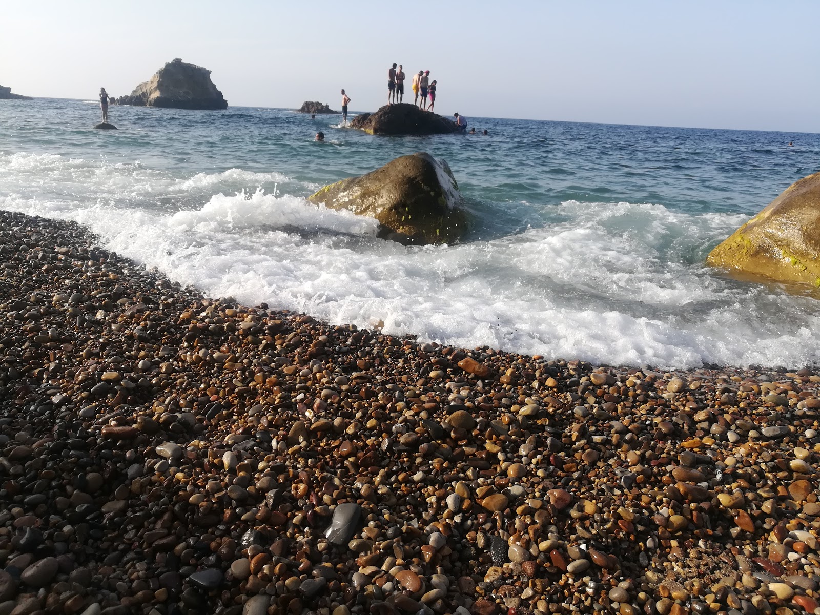 Fotografie cu Plage tiza cu nivelul de curățenie înalt