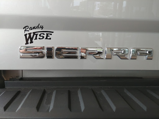 Car Dealer «Randy Wise Buick GMC», reviews and photos, 2530 Owen Rd, Fenton, MI 48430, USA
