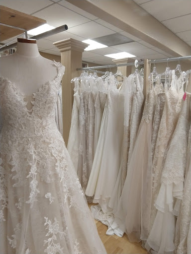 Bridal Shop «A Touch of Class Bridal & The Tuxedo Gallery», reviews and photos, 1414 4th St, Santa Rosa, CA 95404, USA
