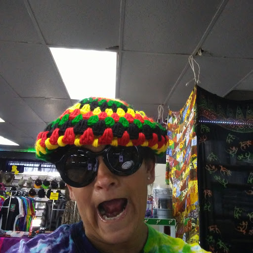 Tobacco Shop «Things N Things», reviews and photos, 621 Center Point Rd NE, Cedar Rapids, IA 52402, USA