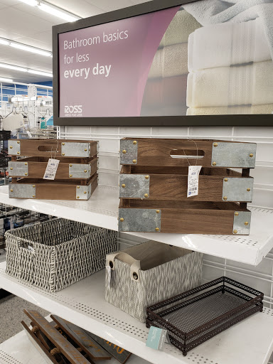 Clothing Store «Ross Dress for Less», reviews and photos, 16955 Monterey Rd, Morgan Hill, CA 95037, USA