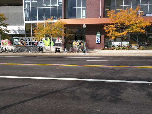 Supermarket «Fresh Madison Market», reviews and photos, 703 University Ave, Madison, WI 53715, USA