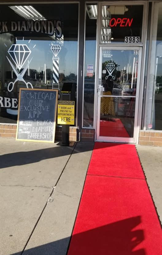 Barber Shop «Black Diamonds Barber Shop», reviews and photos, 3983 7th Street Rd, Louisville, KY 40216, USA