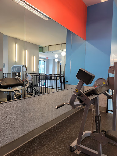 Gym «Blink Gun Hill», reviews and photos, 3580 White Plains Rd, Bronx, NY 10467, USA