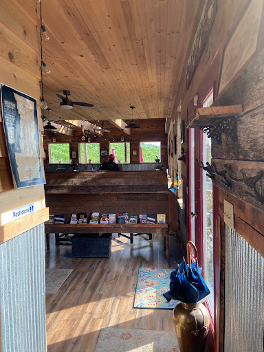 Winery «Third Hill Winery @ DeMello Vineyards», reviews and photos, 2110 Quicksburg Rd, Quicksburg, VA 22847, USA