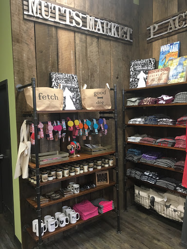 Pet Supply Store «Mutts & Co. Upper Arlington», reviews and photos, 1545 W Lane Ave, Upper Arlington, OH 43212, USA