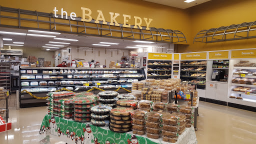 Grocery Store «Hannaford Supermarket», reviews and photos, 2 Freetown Rd #27, Raymond, NH 03077, USA