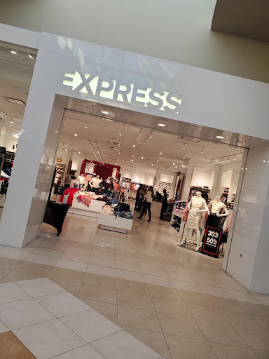 Shopping Mall «Coral Square», reviews and photos, 9469 W Atlantic Blvd, Coral Springs, FL 33071, USA