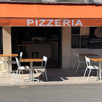 Photos du propriétaire du Pizzeria Dell'Acqua à Champs-sur-Tarentaine-Marchal - n°1
