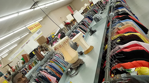 Thrift Store «Thrift Giant», reviews and photos, 10544 Harry Hines Blvd, Dallas, TX 75220, USA