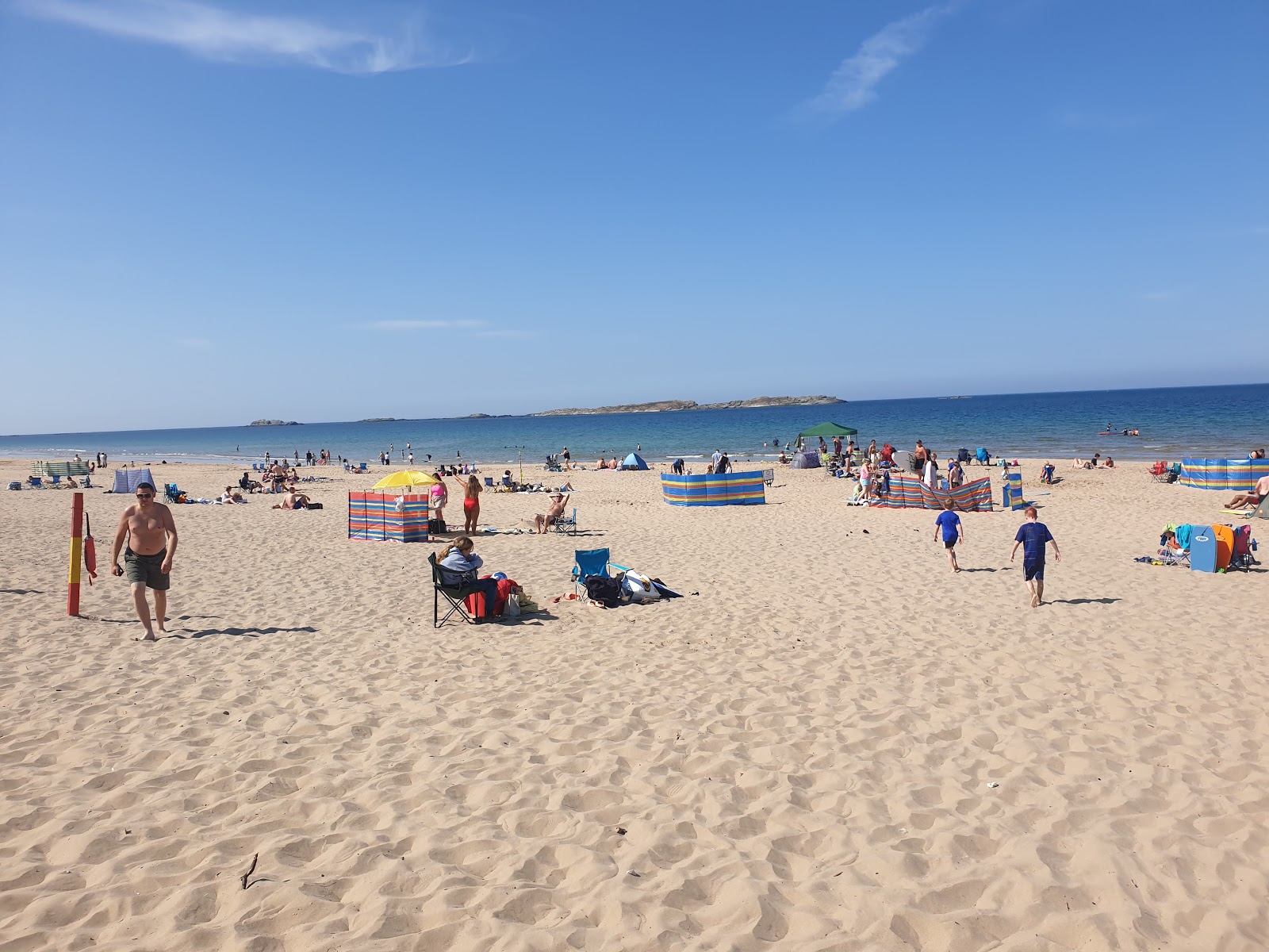 Foto av Whiterocks Beach med lång rak strand