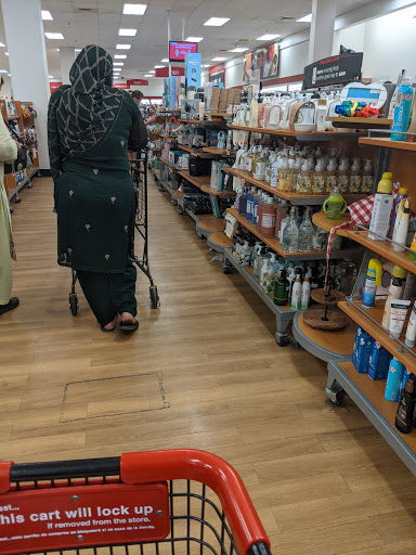 Shopping Mall «Watchung Square Mall», reviews and photos, 1515 US-22, Watchung, NJ 07069, USA