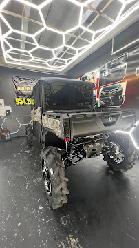 Quality Tinting - Photo 4 - Car repair in Hollywood, FL, Hollywood