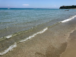 Plaj Tsilivi'in fotoğrafı düz ve uzun ile birlikte