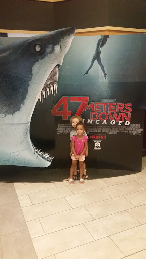 Movie Theater «Goodrich Holland 7», reviews and photos, 500 S Waverly Rd, Holland, MI 49423, USA