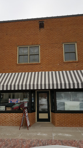 119 N 9th St, Adel, IA 50003, USA