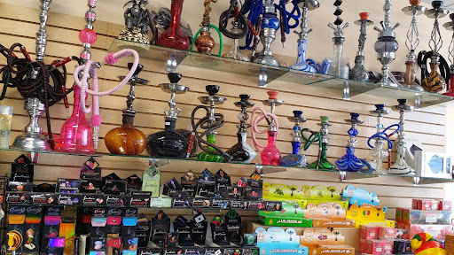 Tobacco Shop «Smoke N Pipes Smoke Shop», reviews and photos, 5306 Washington Ave, Houston, TX 77007, USA