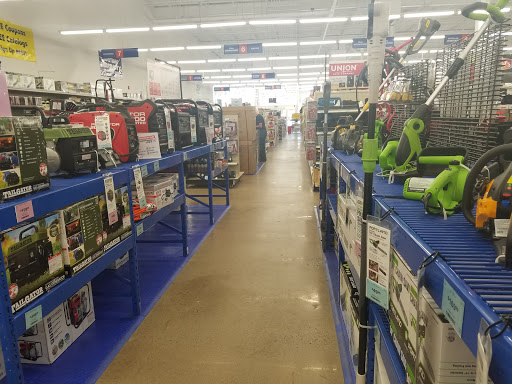 Hardware Store «Harbor Freight Tools», reviews and photos, 65 NJ-17, Hasbrouck Heights, NJ 07604, USA