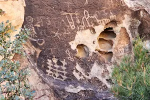 Petroglyph Wall image