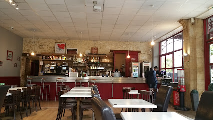LE GRAND CAFE