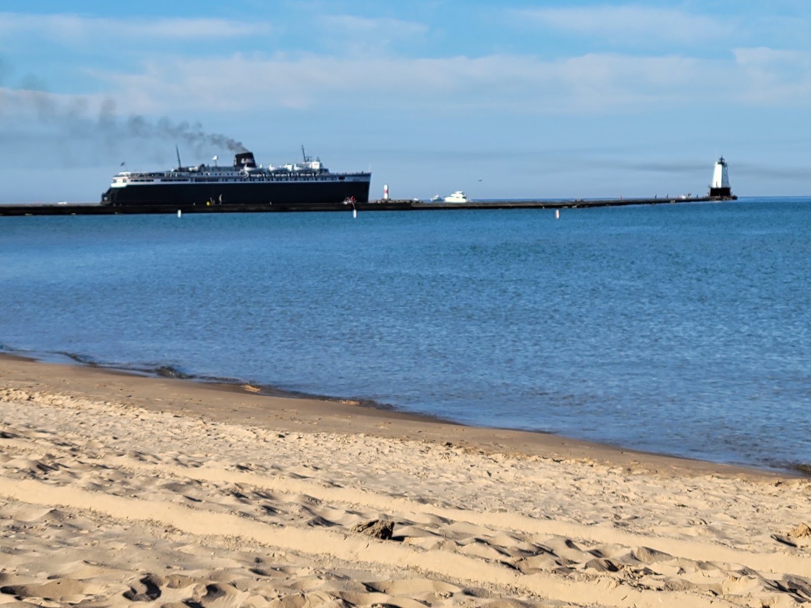 Stearns Park Beach photo #8