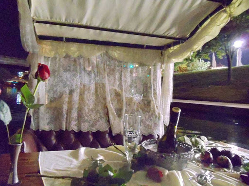 Boat Tour Agency «Ambiance on the Water», reviews and photos, 200 Ward Pkwy, Kansas City, MO 64112, USA