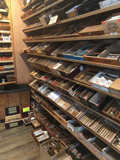 Tobacco Shop «Grayslake Tobacco Inc», reviews and photos, 1864 E Belvidere Rd, Grayslake, IL 60030, USA