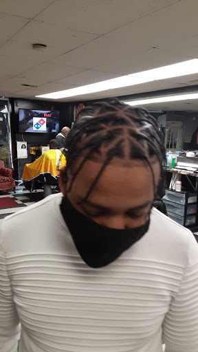 Barber Shop «R Barber Shop», reviews and photos, 19310 Grand River Ave, Detroit, MI 48223, USA