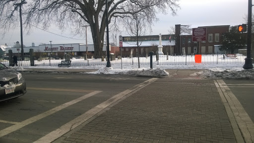 Grocery Store «Market Basket», reviews and photos, 400 Somerville Ave, Somerville, MA 02143, USA