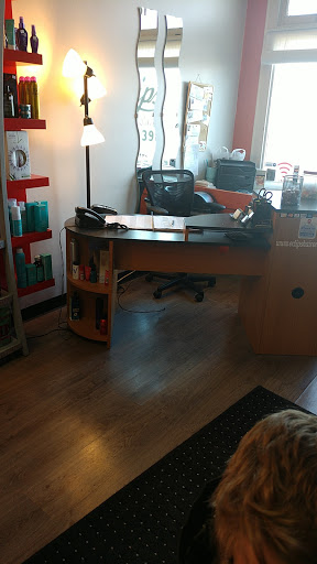 Hair Salon «E Clips Hair Salon», reviews and photos, 5984 Taylor Mill Rd, Covington, KY 41015, USA