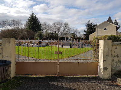 Cimetière d'Artigueloutan à Artigueloutan