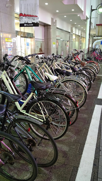本町路上自転車駐車場