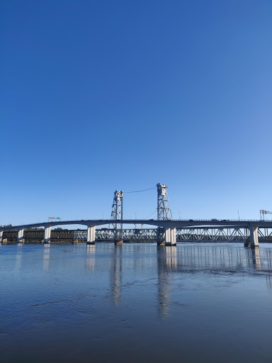 Department Store «Renys Department Store», reviews and photos, 86 Front St, Bath, ME 04530, USA