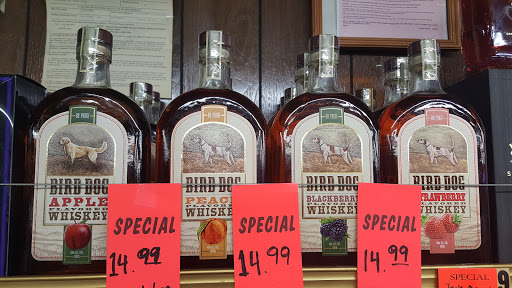 Wine Store «Canyon Crest Liquor», reviews and photos, 1350 Massachusetts Ave, Riverside, CA 92507, USA