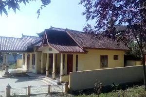 Vihara Dhamma Sukha Kenteng image