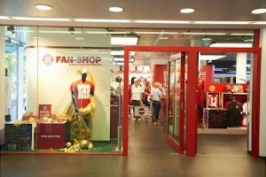 FC Bayern Store Säbener Straße image