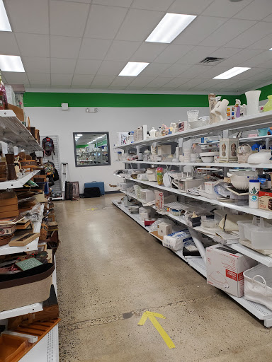 Thrift Store «Goodwill Store & Donation Center», reviews and photos, 1200 Market St, Lemoyne, PA 17043, USA