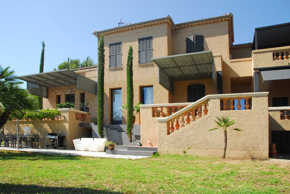Villa Alfonsa - Le Dramont appartements en location à Saint-Raphaël (Var 83)