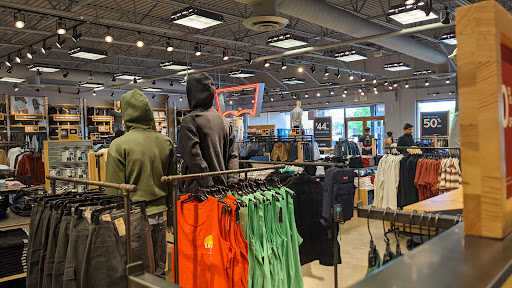 Clothing Store «Levi’s® Outlet Store at Allen Premium Outlets», reviews and photos, 820 W Stacy Rd, Allen, TX 75013, USA