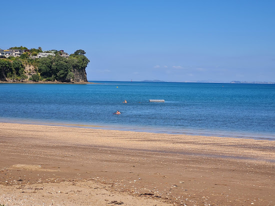 Arkles Bay Beach