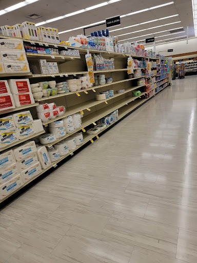 Grocery Store «Albertsons», reviews and photos, 8350 W Cheyenne Ave, Las Vegas, NV 89129, USA