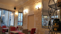 Atmosphère du Restaurant AUX SARRAZINES DU FAUBOURG à Lauzerte - n°8
