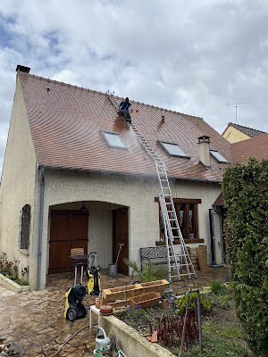 COUVREUR ANTONY CHARLES RENOVATION à Antony