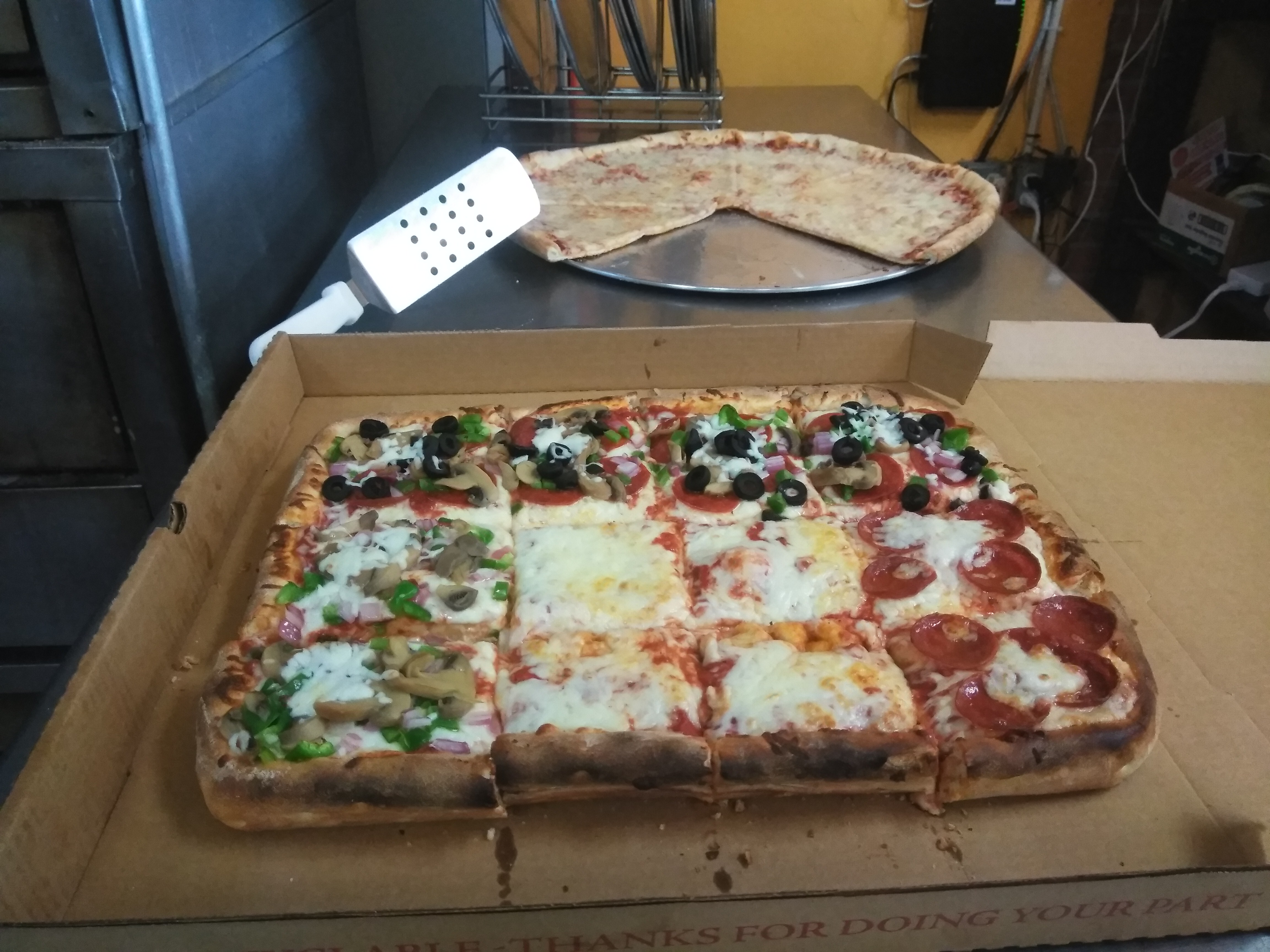 194x228