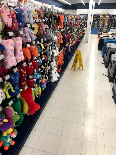 Pet Supply Store «Choice Pet - OUTLET STORE», reviews and photos, 63 Washington Ave, North Haven, CT 06473, USA