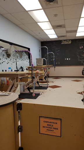 Pet Supply Store «PetSmart», reviews and photos, 5 Main St, East Hartford, CT 06118, USA