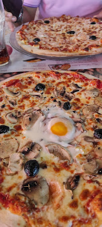 Pizza du Le SOS - Pizzeria à Saint-Étienne-de-Saint-Geoirs - n°5